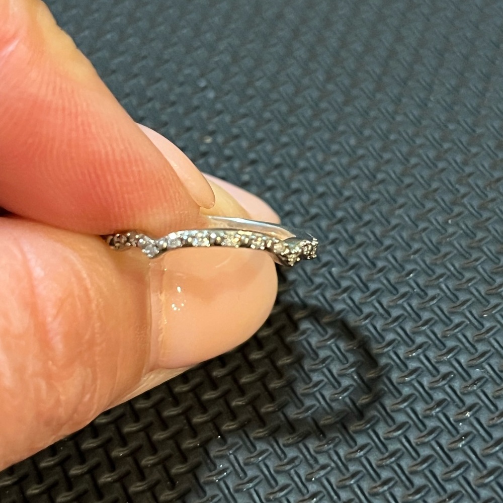 Pandora Ring